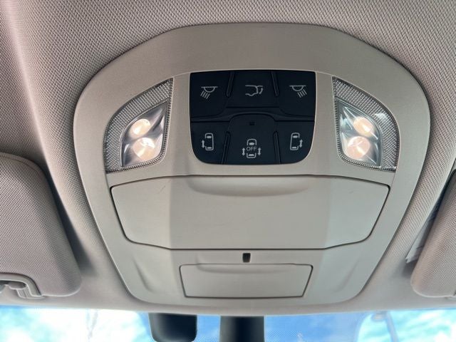 2017 Chrysler Pacifica Touring L Plus