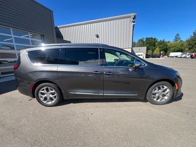 2019 Chrysler Pacifica Limited