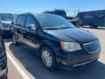 2013 Chrysler Town & Country Limited
