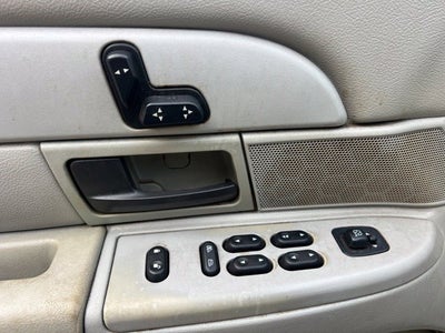 2003 Ford Crown Victoria Standard