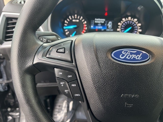 2020 Ford Edge SE