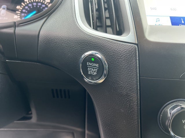 2020 Ford Edge SE