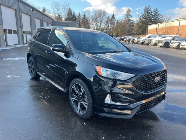 2021 Ford Edge ST