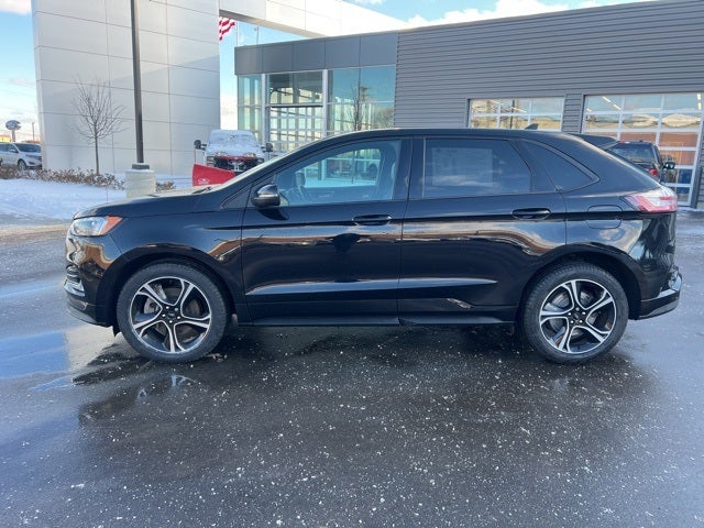2021 Ford Edge ST