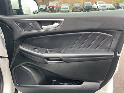 2023 Ford Edge ST