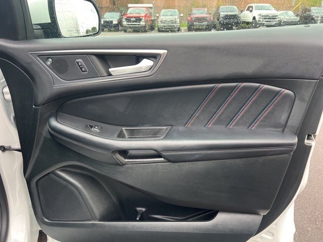 2023 Ford Edge ST