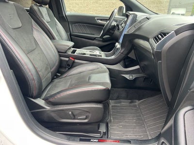 2023 Ford Edge ST