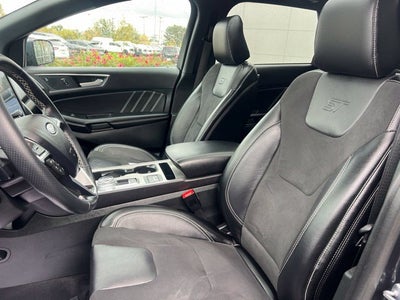2024 Ford Edge ST