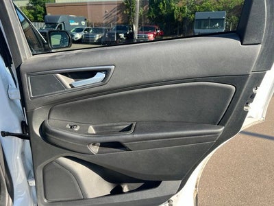 2024 Ford Edge SE