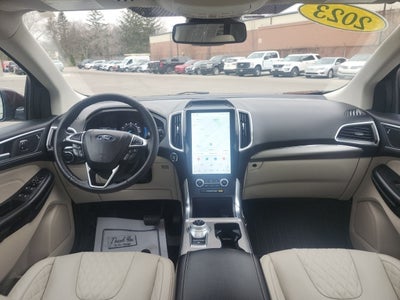 2023 Ford Edge Titanium