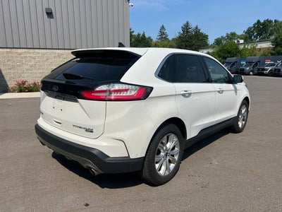 2020 Ford Edge Titanium