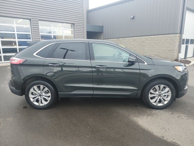 2023 Ford Edge Titanium