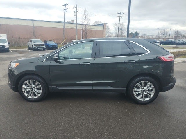 2023 Ford Edge Titanium