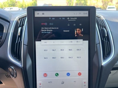 2023 Ford Edge Titanium