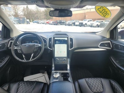 2023 Ford Edge Titanium