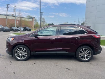 2023 Ford Edge Titanium