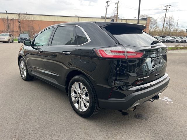 2023 Ford Edge Titanium