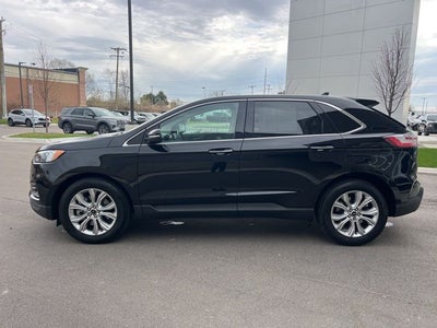 2023 Ford Edge Titanium