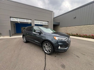 2023 Ford Edge Titanium