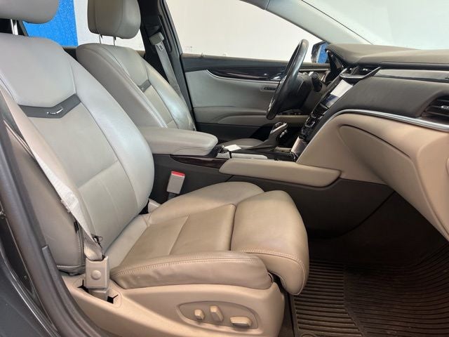 2013 Cadillac XTS Luxury