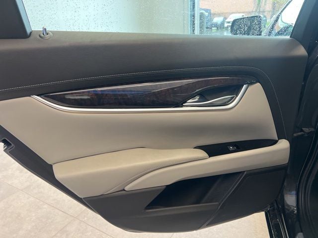 2013 Cadillac XTS Luxury