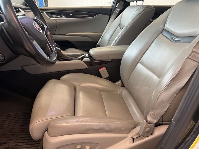 2013 Cadillac XTS Luxury