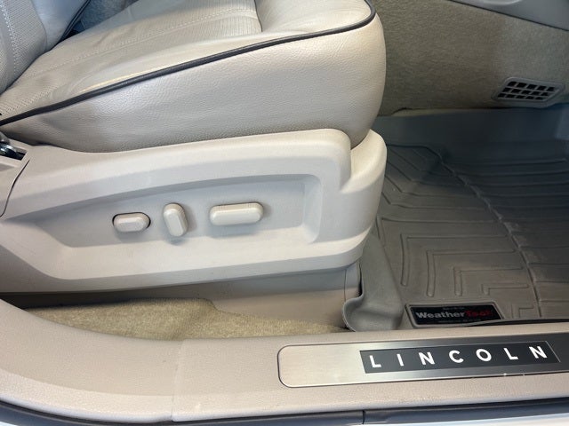 2013 Lincoln MKX Base