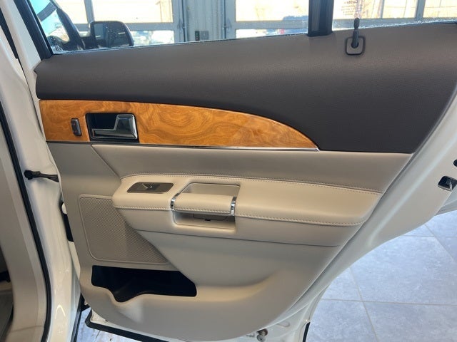 2013 Lincoln MKX Base