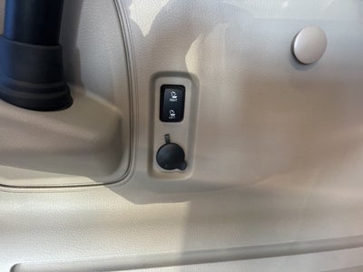 2013 Lincoln MKX Base