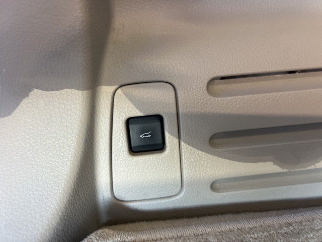 2013 Lincoln MKX Base
