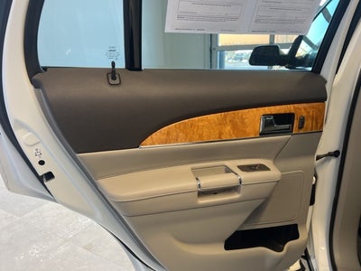 2013 Lincoln MKX Base