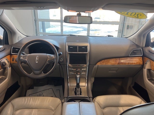 2013 Lincoln MKX Base