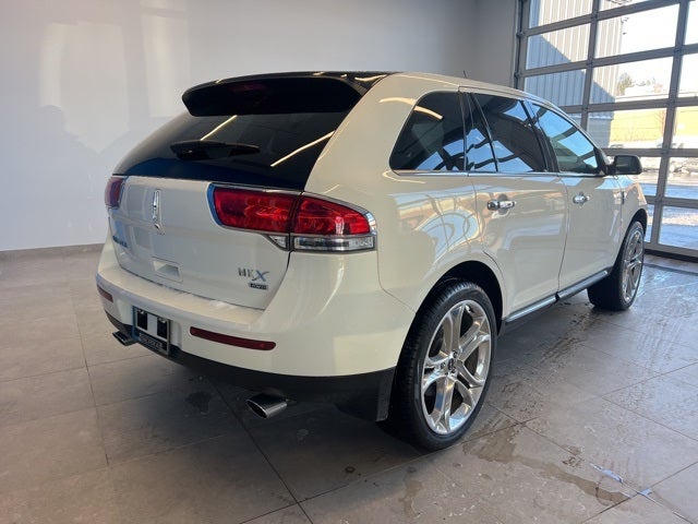 2013 Lincoln MKX Base