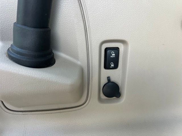 2013 Lincoln MKX Base