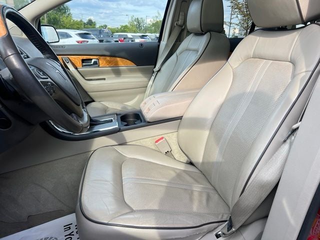 2013 Lincoln MKX Base