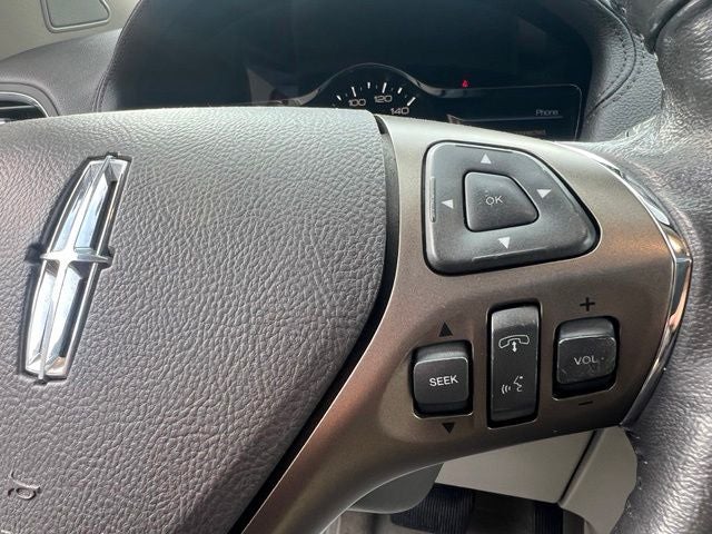 2013 Lincoln MKX Base