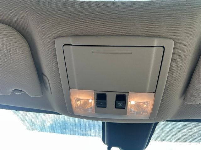 2013 Lincoln MKX Base