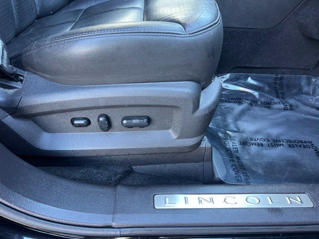 2008 Lincoln MKX Base