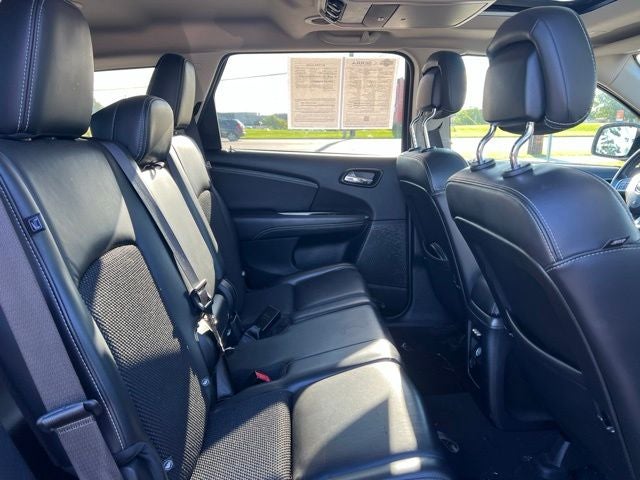 2018 Dodge Journey Crossroad
