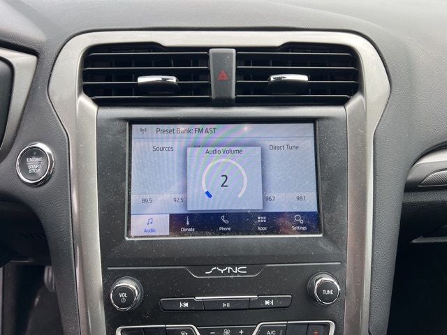 2020 Ford Fusion SE