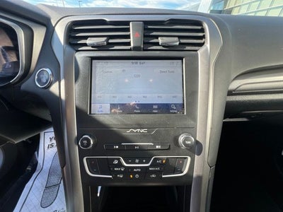 2020 Ford Fusion SE