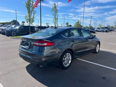 2020 Ford Fusion SE