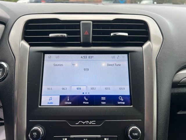 2020 Ford Fusion SE