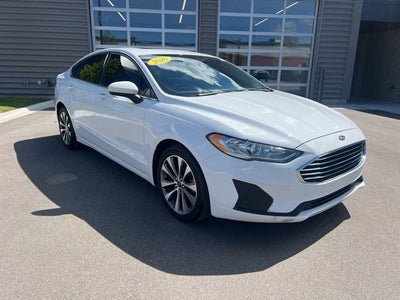 2020 Ford Fusion SE