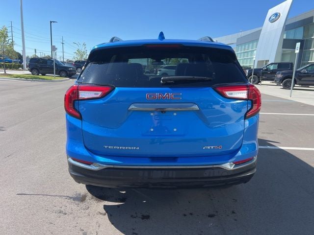 2024 GMC Terrain AT4