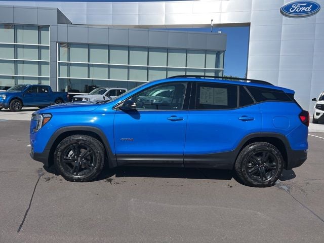 2024 GMC Terrain AT4