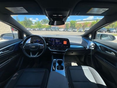 2025 Chevrolet Equinox EV LT