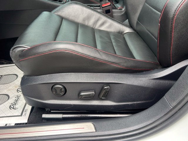 2020 Volkswagen Golf GTI Autobahn
