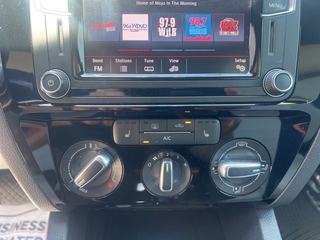 2016 Volkswagen Jetta 1.8T Sport
