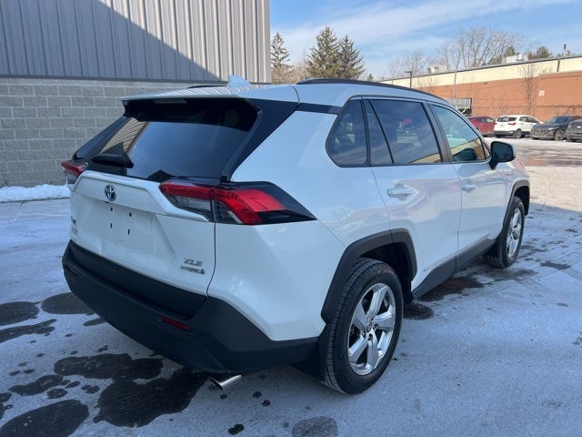 2021 Toyota RAV4 Hybrid XLE Premium